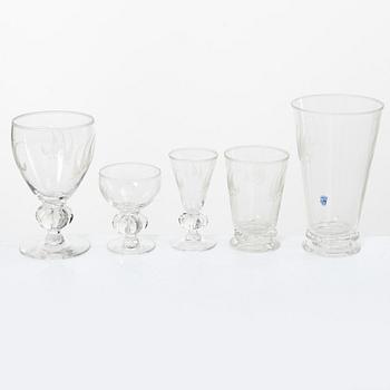 Gunnar Gruno Håkansson, glasservis, 45 delar, "Uarda skeppet", Johansfors Glasbruk.