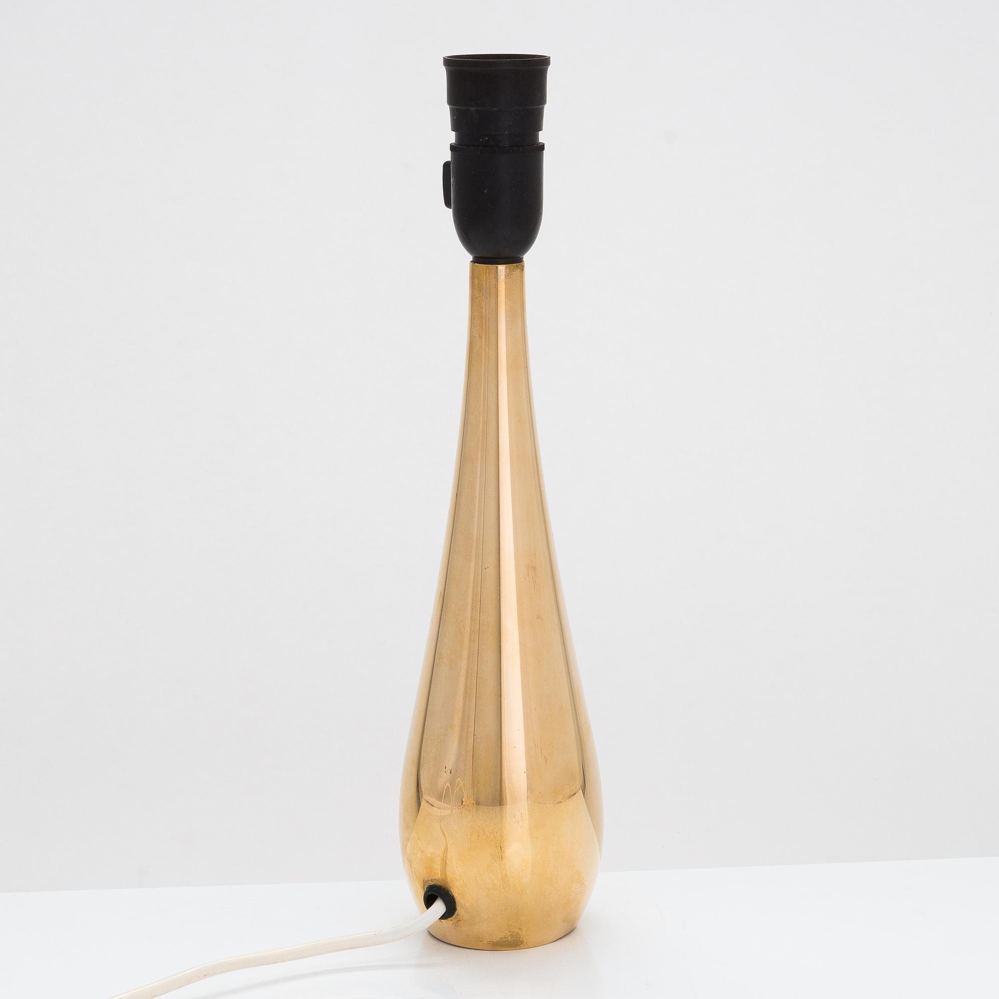 Mauri Almari, a mid 20th century table lamp, model K11-22 for Idman.