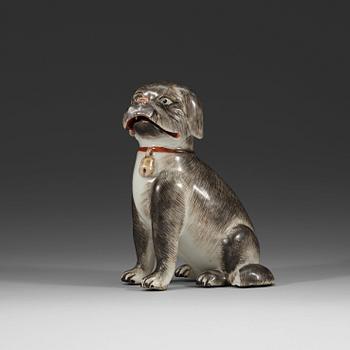 A figure of a pug dog, Qing dynasty, Qianlong (1736-95).