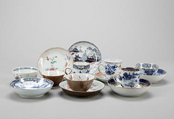 KOPPAR MED FAT, 7 st, porslin, Kina, Qing dynastin mestadels omkr år 1800.
