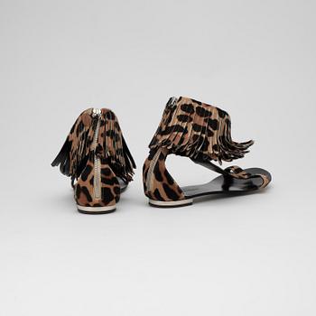 BALMAIN, DESIGN GIUSEPPE ZANOTTI, a pair of leopard patterned sandalettes.