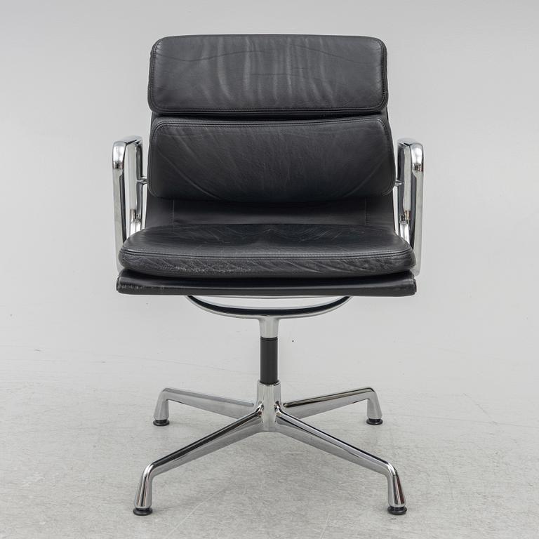 Charles & Ray Eames, kontorsstol, "EA208 Soft Pad Chair", Vitra, 2010-tal.
