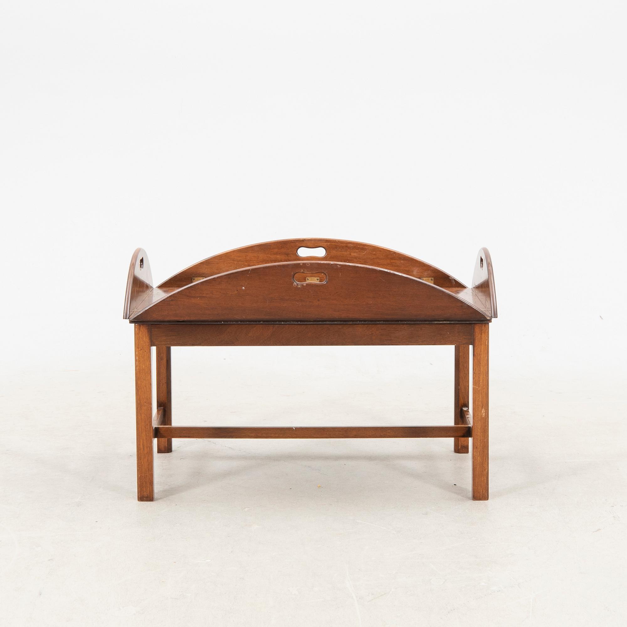 Soffbord, Butlers tray, 1900-talets andra hälft.