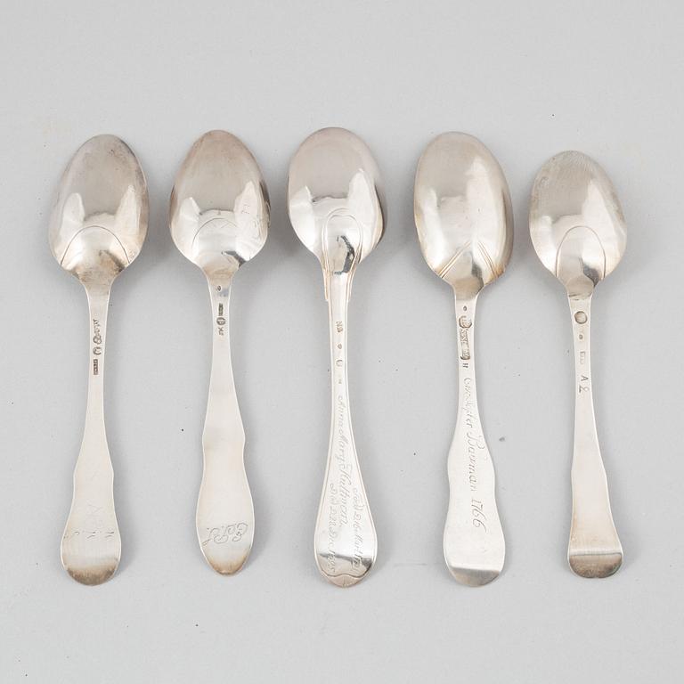 Skedar, 5 st, silver, bl a Stephan Westerstråhle, Västervik 1766.