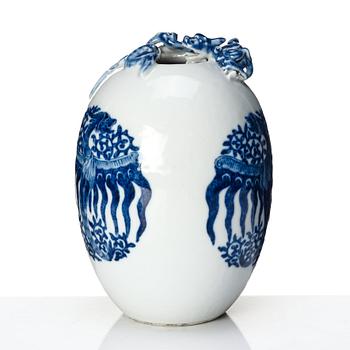 A Chinese vase, circa 1900 with Yongzheng mark.