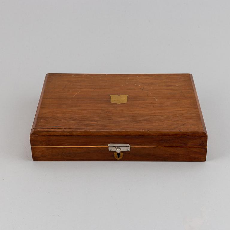 BESTICK, 24 delar, silver och pärlemor, Sheffield 1903.