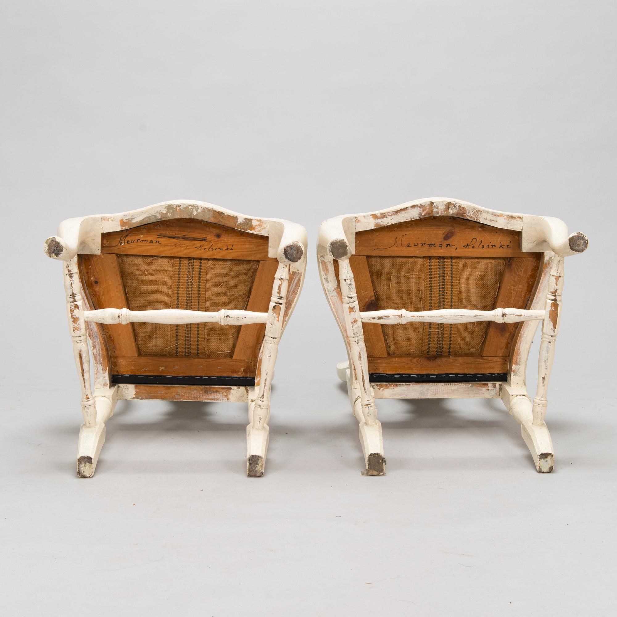 A pair of Rococo style chairs, early 20th century.