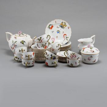 TESERVIS, 27 delar, porslin, Herend, Ungern, 1900-talets andra hälft.