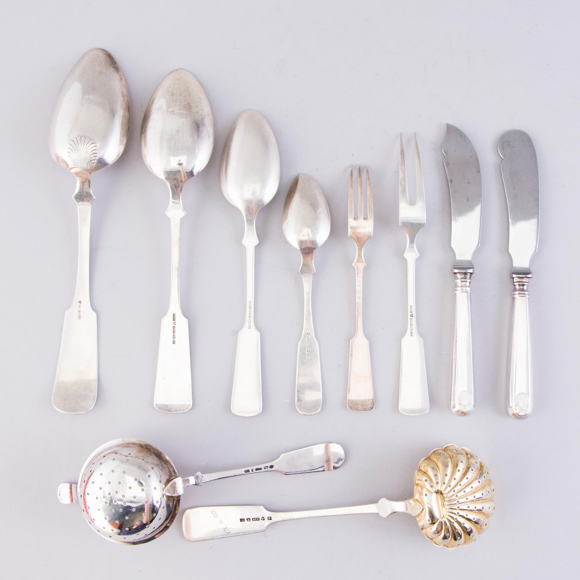 Silver cutlery with sea shell decoration, totally 27 pcs, Finnish hallmarks, 1848 - 1959.