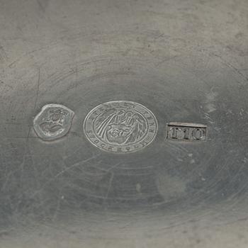Estrid Ericson, burk med lock, Firma Svenskt Tenn, Stockholm 1993.