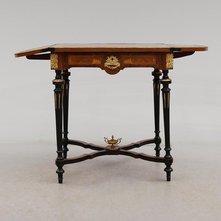 BORD, Louis Seizestil, 1900-talets första hälft.