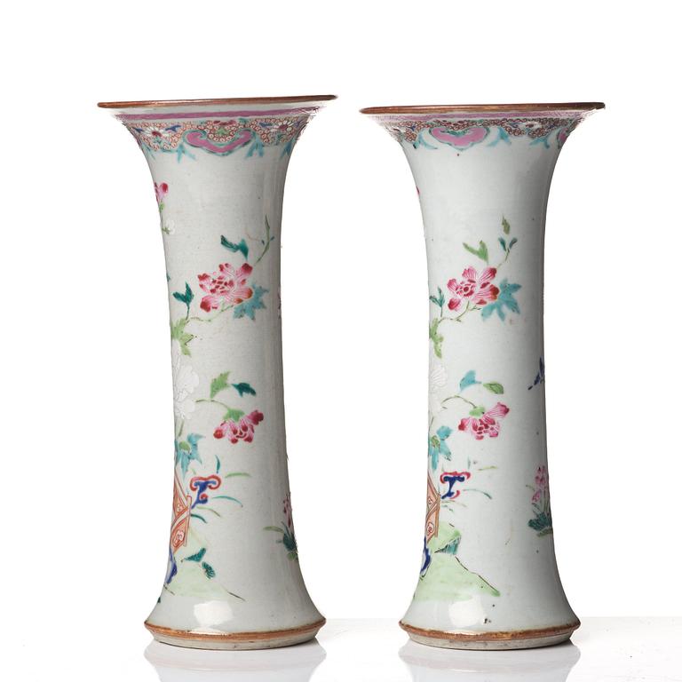 A pair of famille rose vases, Qing dynasty, Qianlong (1736-95).