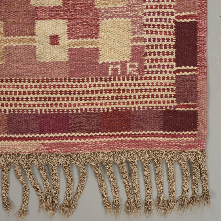 Marianne Richter, MATTA, "Villemo, rosa", rölakan, ca 246,5 x 177 cm, signerad AB MMF MR.