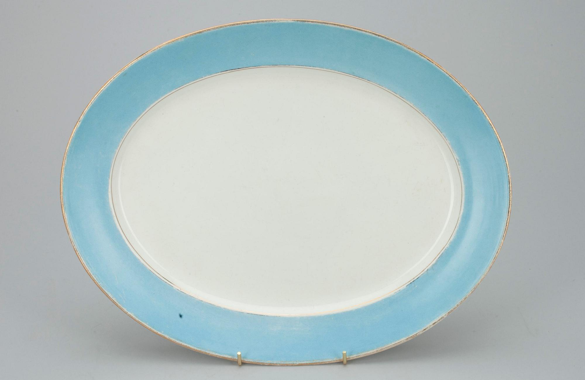 SERVERINGSFAT, 3 st, flintgods, Kusnetsov, Riga 1890-1910 och Arabia, Finland 1878-1910.