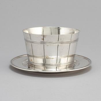 GUSTAF MÖLLENBORG, a silver bowl or butter tub, Stockholm 1853.