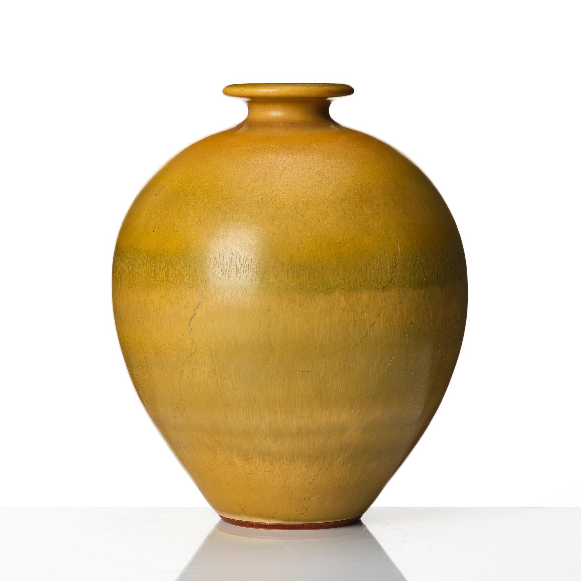 Berndt Friberg, a stoneware vase, Gustavsberg studio, Sweden 1967.