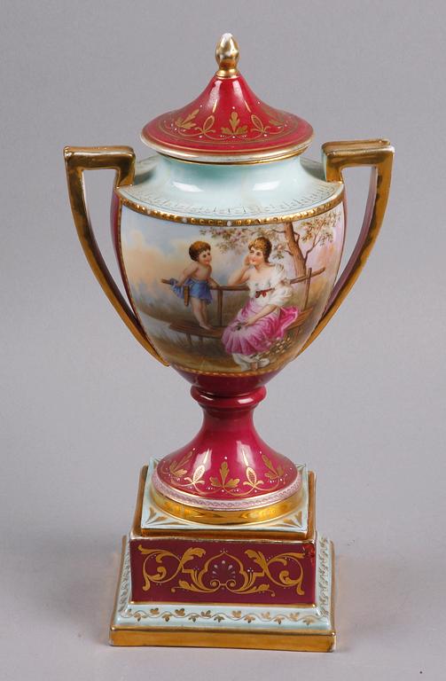 LOCKURNA, porslin, Wien, 1800-talets slut.