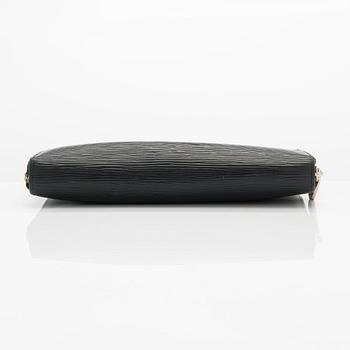 Louis Vuitton, A 'Zippy' Wallet.