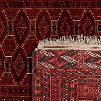 MATTA, orientalisk, semiantik. 205 x 133 cm.