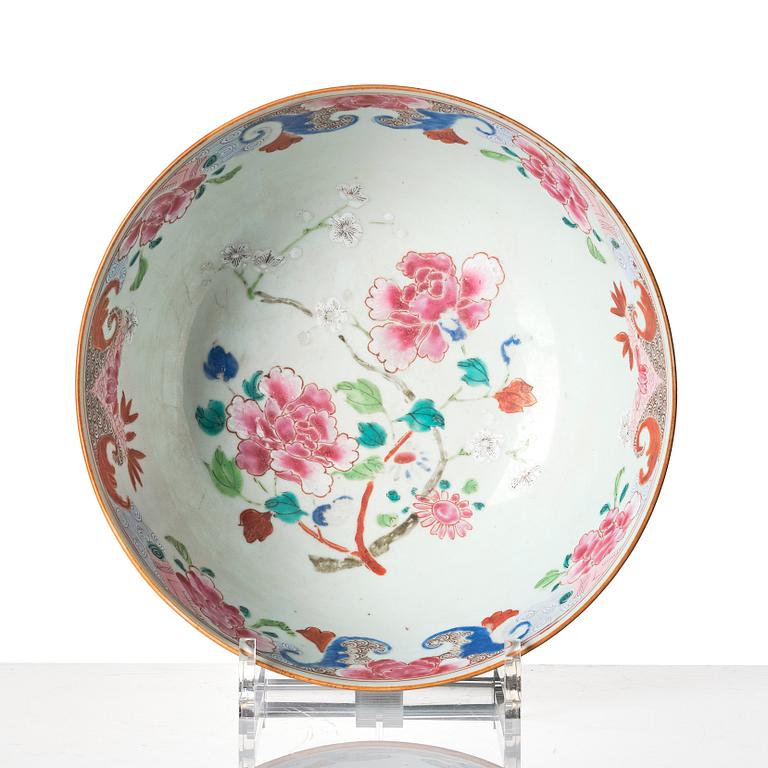 Skål, kompaniporslin. Qingdynastin, Qianlong (1736-95).