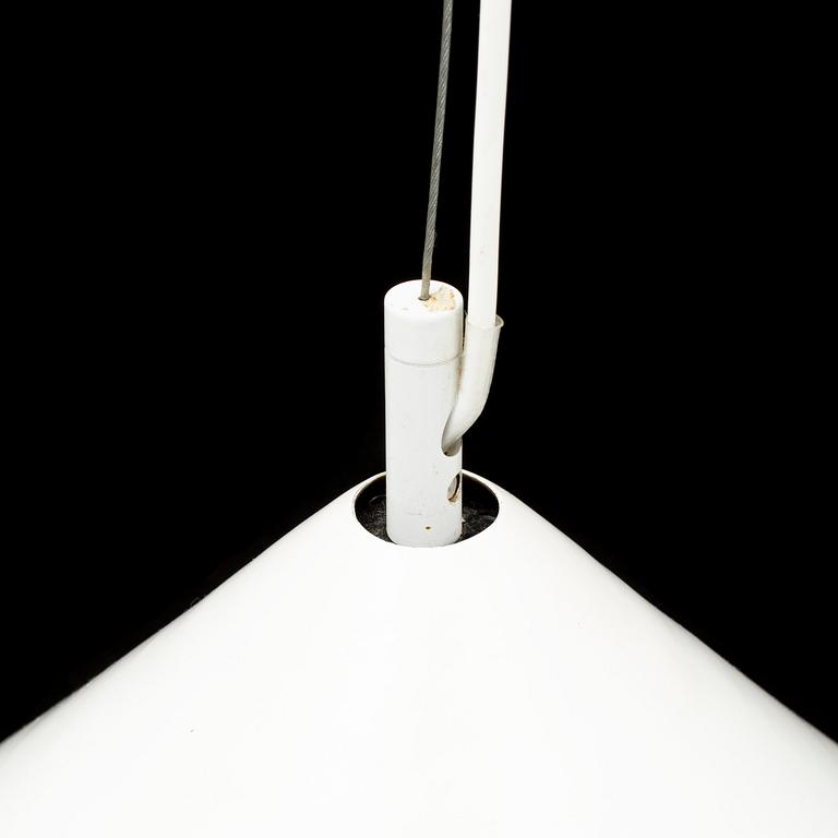 TOM DIXON, a 'Beat Stout' pendant ceiling light.