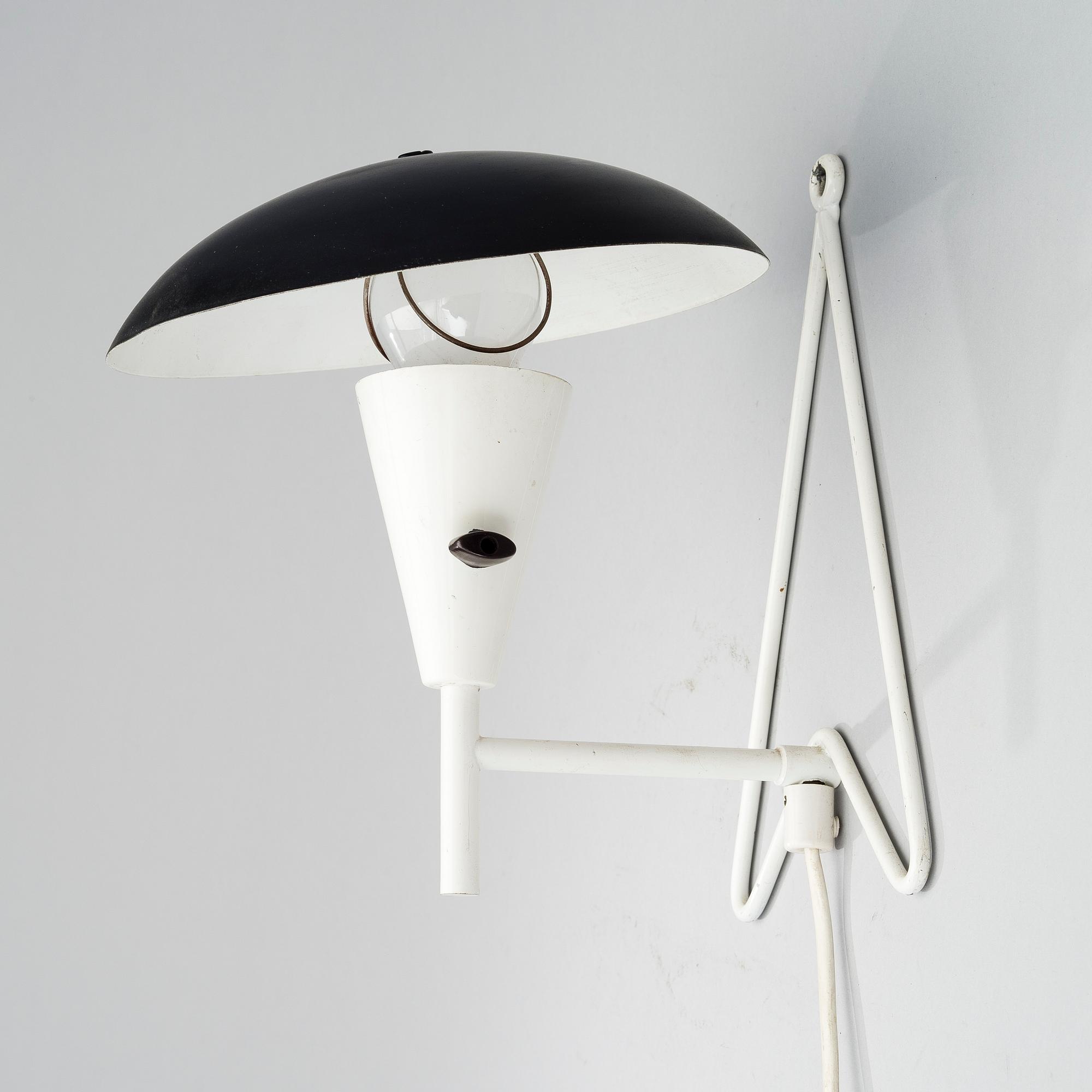 VÄGGLAMPA / BORDSLAMPA, modell EV 57, Itsu 1900-talets mitt.