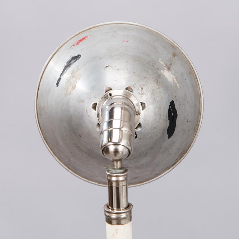 JOHAN PETTER JOHANSSON, A mid-20th century Swedish industrial light 'Triplex-pendel'.