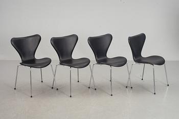 STOLAR, 4 st, "Sjuan", Arne Jacobsen, Fritz Hansen.