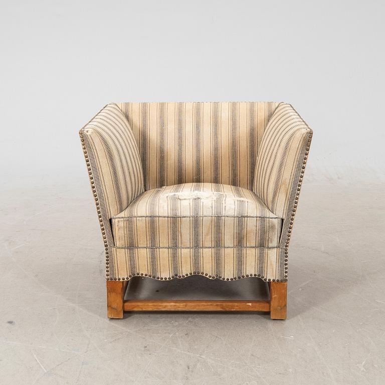 Fåtölj  Elias Barup, sannolikt "Den Spanska Möbeln", Gärsnäs 1920-30-tal.