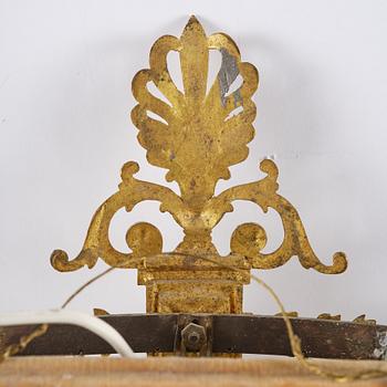 A pair of mirror sconces, 1910's/20's.