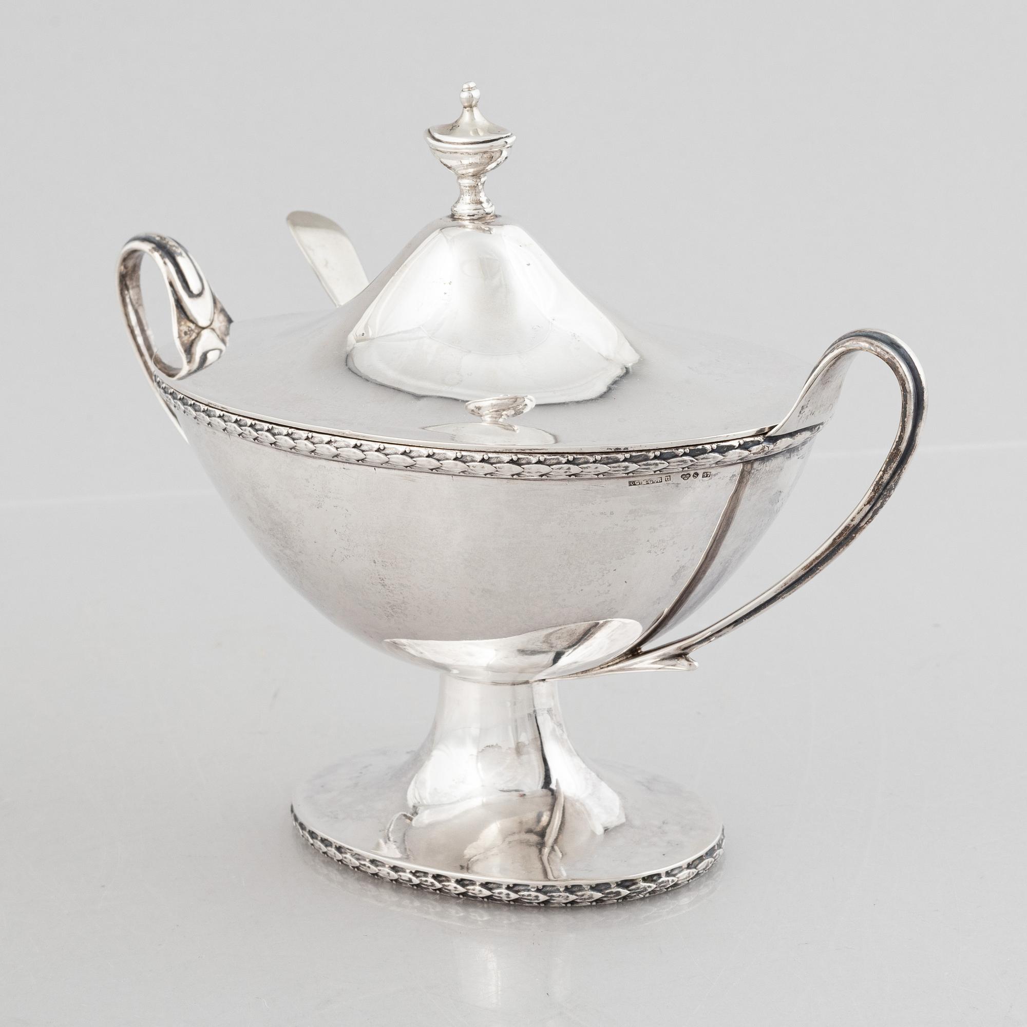 A Gustavian style silver sugar bowl, MGM AB, Uppsala, Sweden, 1920's.