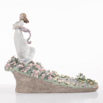 Joan Coderch, figurine, "A sea of flowers", Lladró, Spain, 2006-2011.