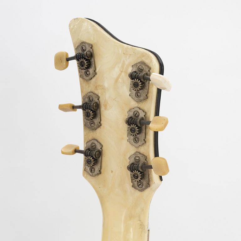 Hagström, electric guitar, "DeLuxe Large Model", from the first batch of 200 guitars, Älvdalen Sweden, 1958.