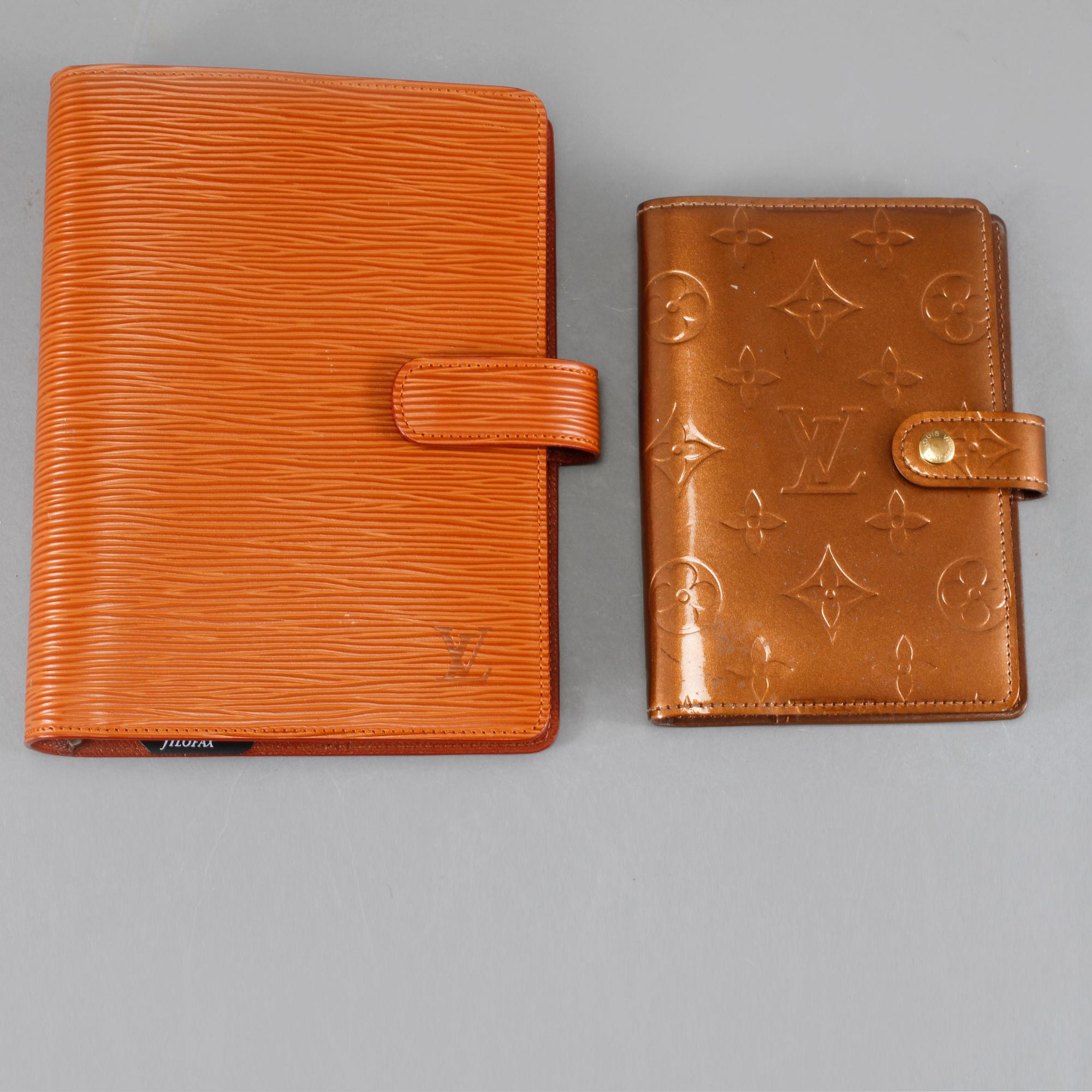 KALENDRAR, 2 st, Louis Vuitton.