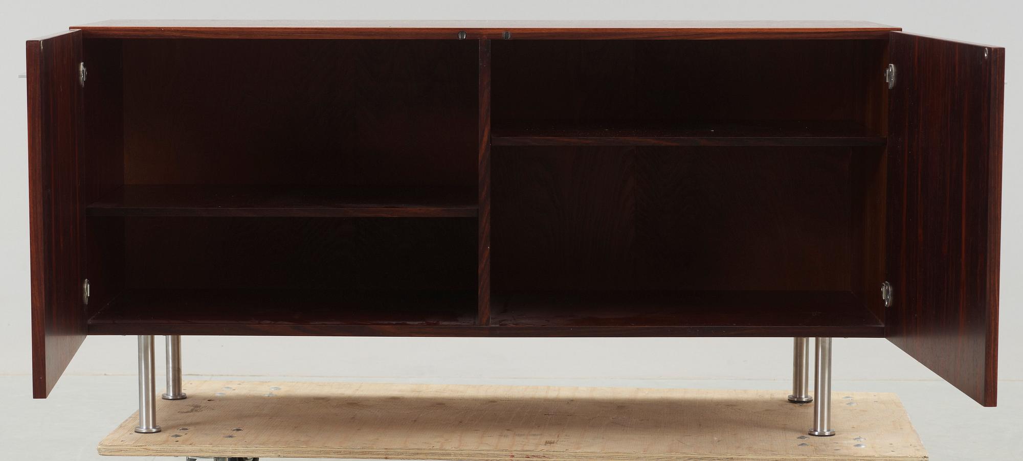 SIDEBOARD, 1960-tal.