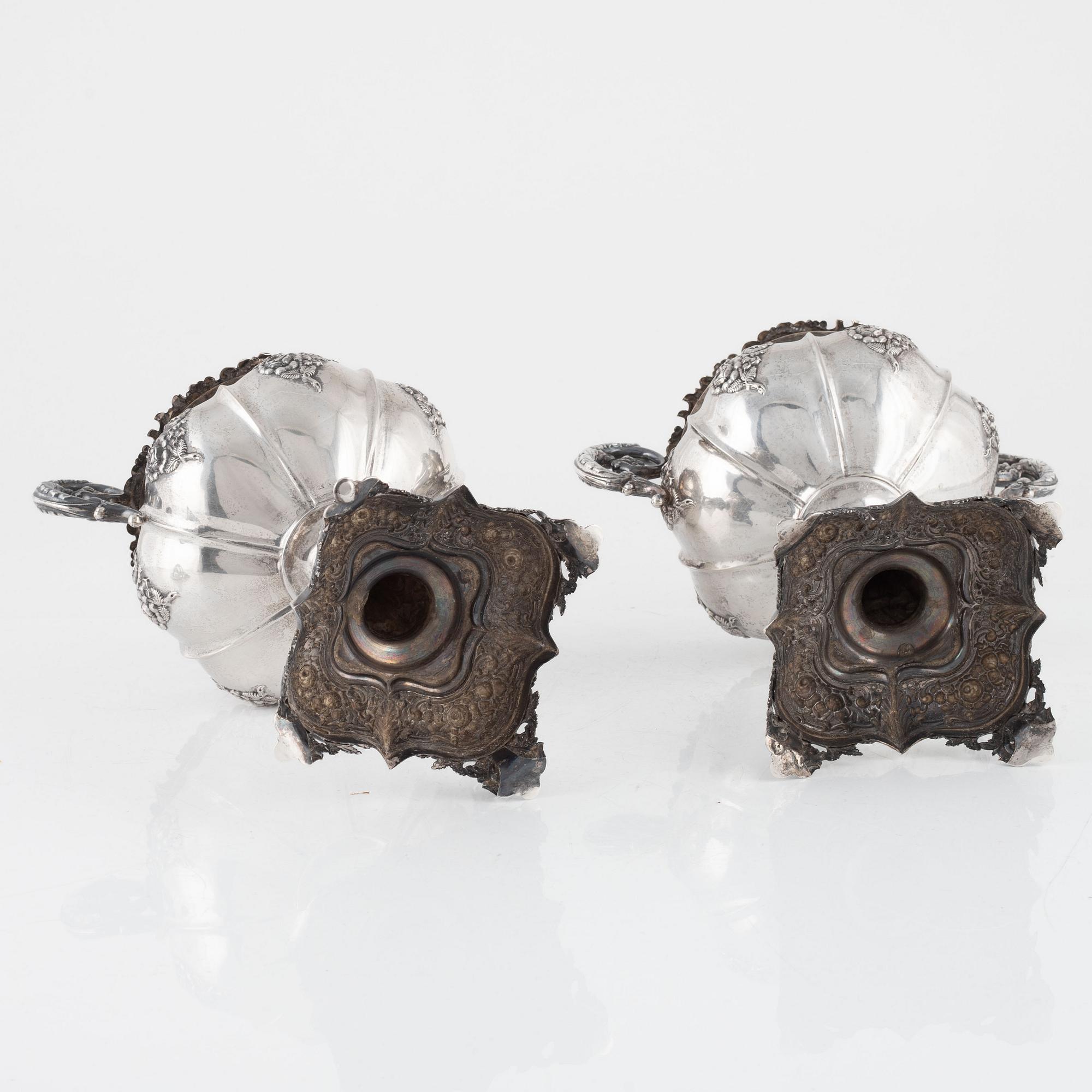 Fredrik & Wilhelm Zethelius, a pair of silver sugar bowls, Neo-Rococo, Stockholm, Sweden, 1840.