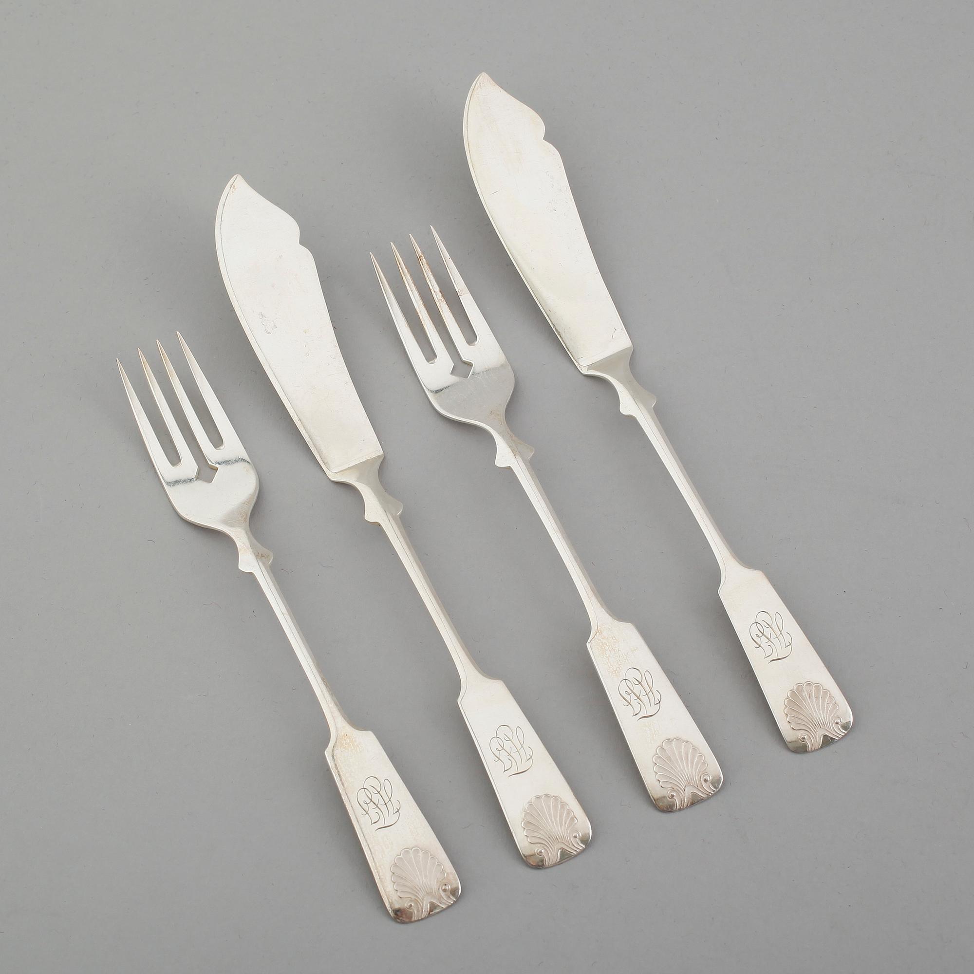 FISKBESTICK, 24 delar, silver, Lindroos, Finland 1940/50-tal. Vikt ca 697 gram.