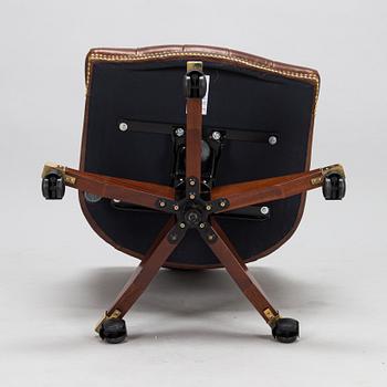 Skrivbordsstol, Chesterfield-modell, 1900-talets slut.