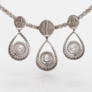 A Tillander, An 18K white gold necklace with brilliant cut diamonds ca. 26.22 ct in total. Helsinki 2001.