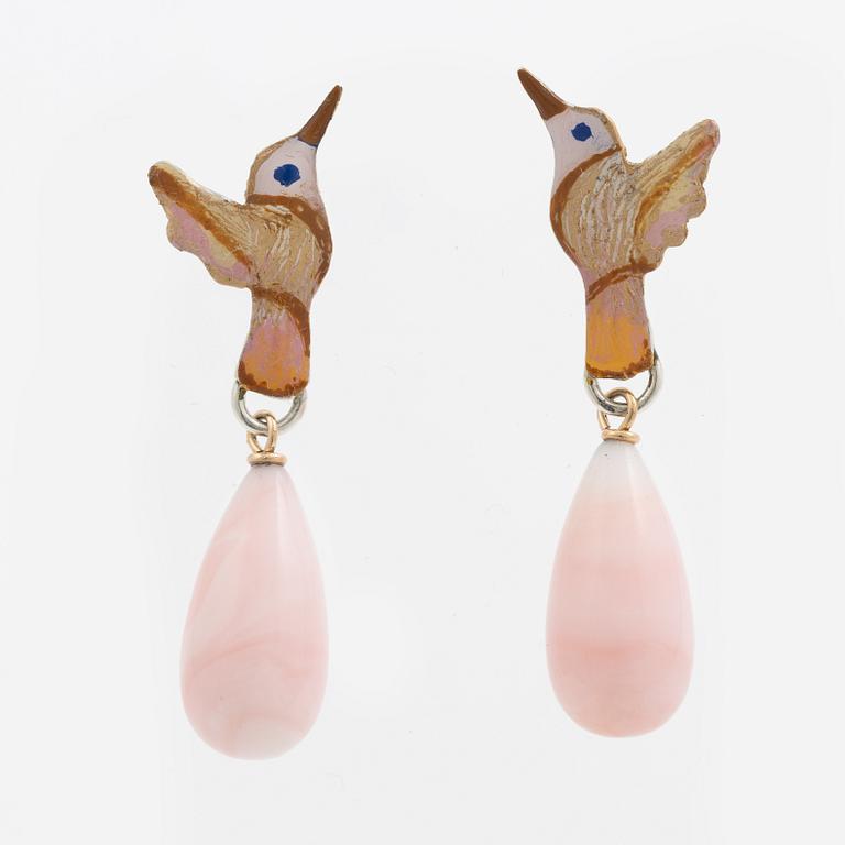 Earrings, Mandelstam, in the form of a hummingbird, silver and 18K gold, enamel and pink opals.