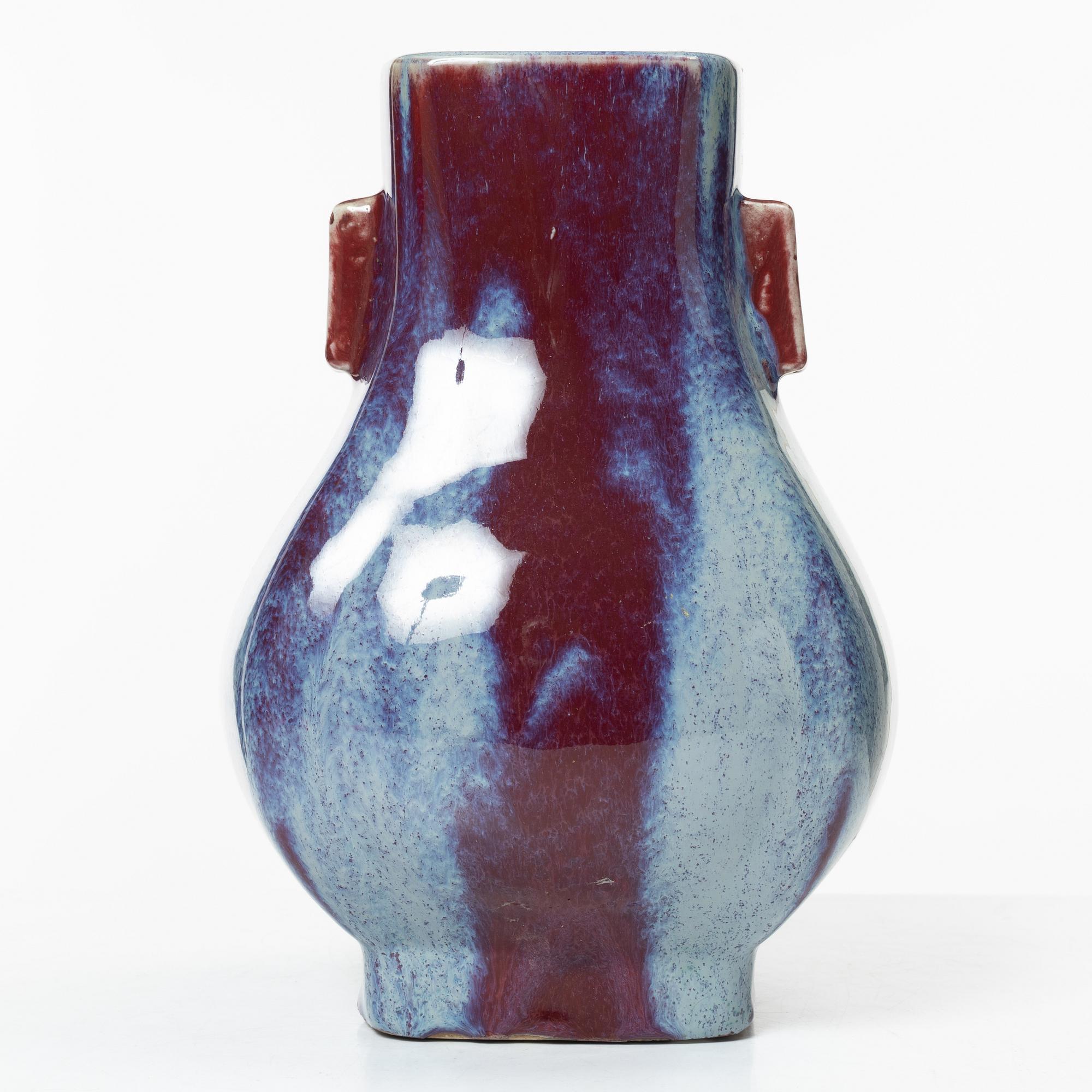 Vas, porslin, Kina, 1900-tal.