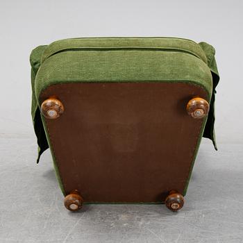 Josef Frank, fåtölj, modell 336, Firma Svenskt Tenn, modellen formgiven 1934.