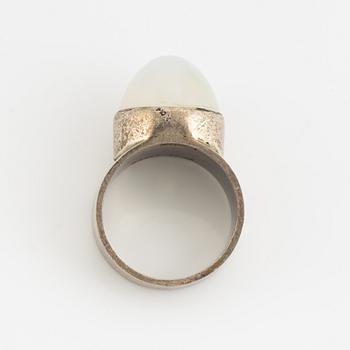 Birger Haglund, silver and cabochon cut moonstone ring.