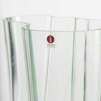 Alvar Aalto, vaser, 3 st, "Savoy", Iittala, Finland, bl.a. 1998.