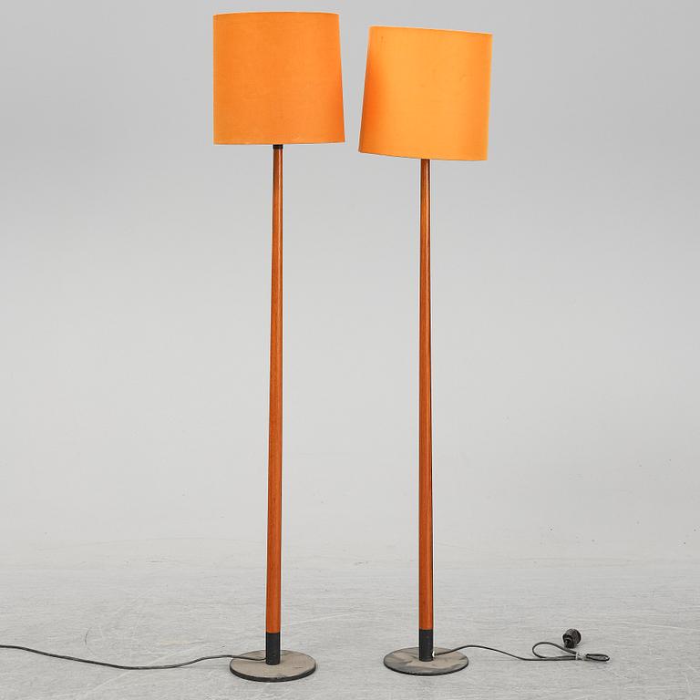 A pair of late 20th Century floor lights.