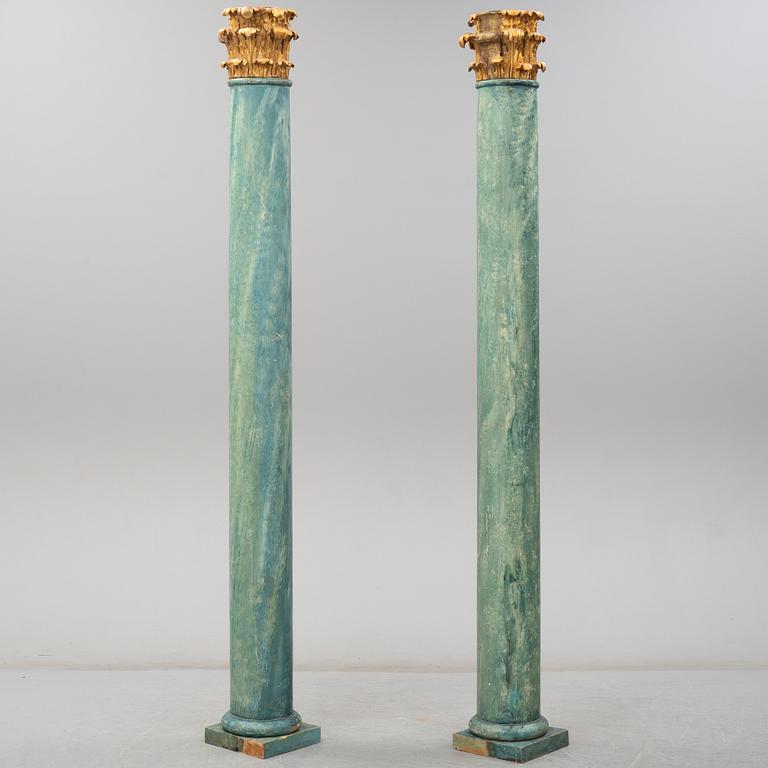 A pair of columns, 18th century and later.