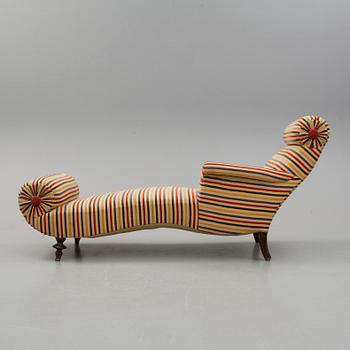 KANAPÈ, 1800-talets slut.