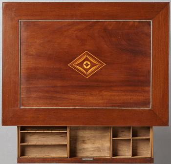 A late Gustavian early 19th century table attributed to Lars Qvarnberg (master in Stockholm 1801-13).