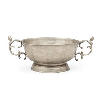 A pewter bowl by G Lundwall 1756.