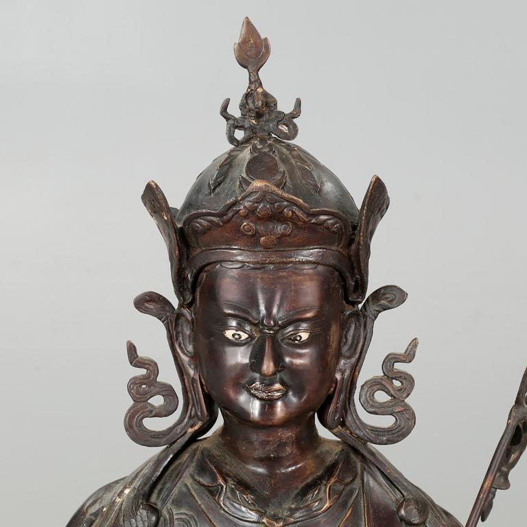 A large bronze buddha, China, 20th Century.